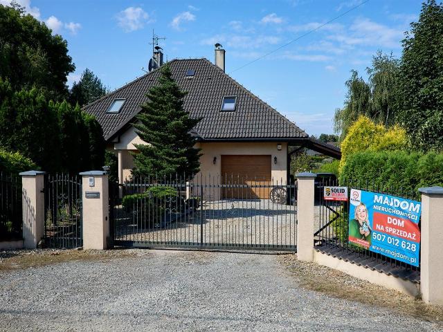 Dom na sprzedaż 5 pokoi bielski, 276 m2, działka 2648 m2