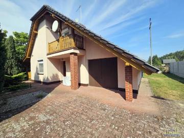 Dom na sprzedaż 5 pokoi wolsztyński, 106 m2, działka 808 m2