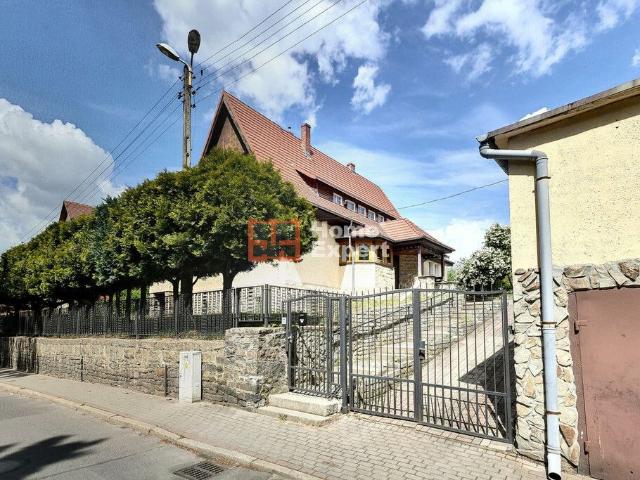 Dom na sprzedaż 5 pokoi Zgorzelec, 224 m2, działka 1315 m2