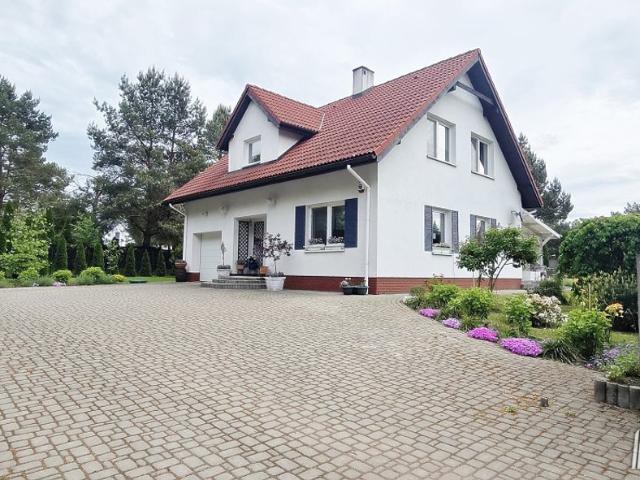 Dom na sprzedaż