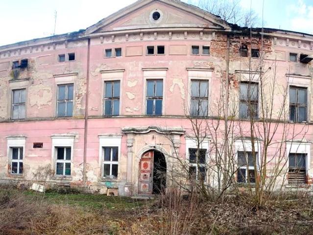Dom na sprzedaż