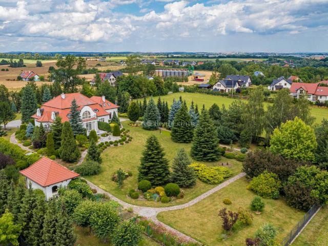 Dom na sprzedaż