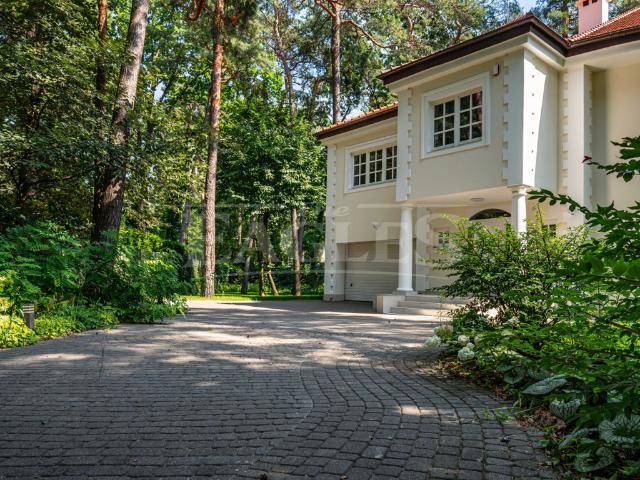 Dom na sprzedaż, Jaworowska