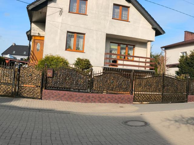 Dom na sprzedaż