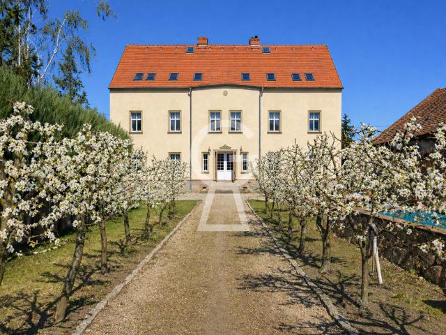 Dom na sprzedaż