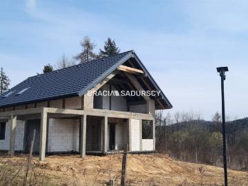 Dom na sprzedaż 6 pokoi myślenicki, 208 m2, działka 1000 m2