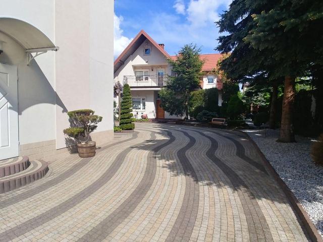 Dom na sprzedaż 6 pokoi Łódź Górna, 542,66 m2, działka 1018 m2
