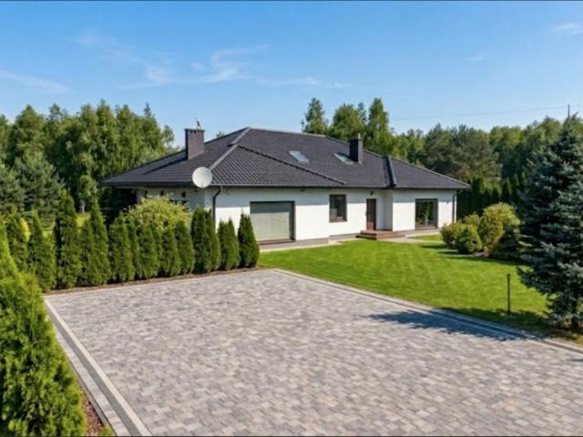 Dom na sprzedaż 6 pokoi łódzki wschodni, 208 m2, działka 1998 m2