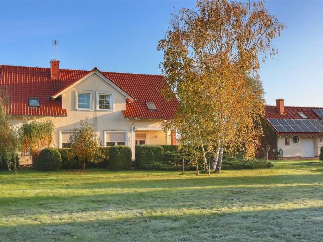 Dom na sprzedaż 6 pokoi opolski, 227 m2, działka 1614 m2