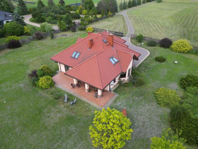 Dom na sprzedaż 6 pokoi ostrowski, 234 m2, działka 29970 m2