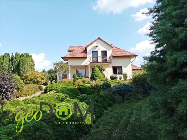 Dom na sprzedaż 6 pokoi bialski, 201 m2, działka 11608 m2