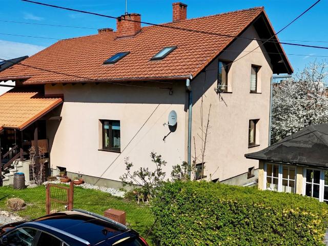 Dom na sprzedaż 6 pokoi Bielawa, 299 m2, działka 683 m2