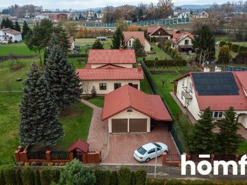 Dom na sprzedaż 6 pokoi Brzozów, 252 m2, działka 2200 m2