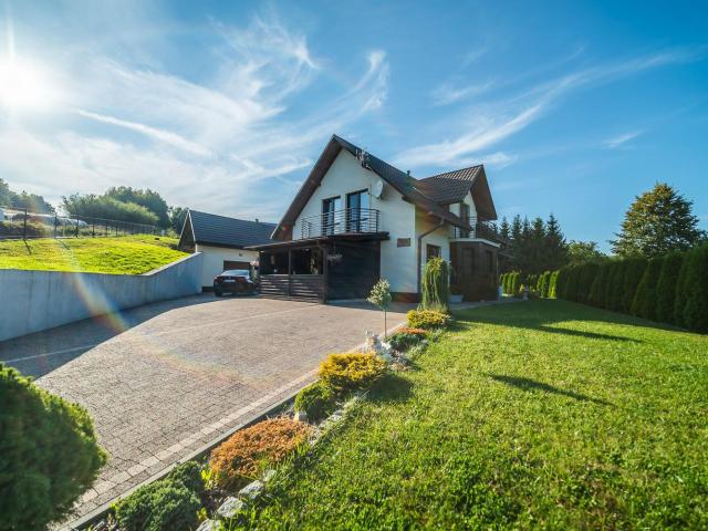 Dom na sprzedaż 6 pokoi brzozowski, 169 m2, działka 2400 m2
