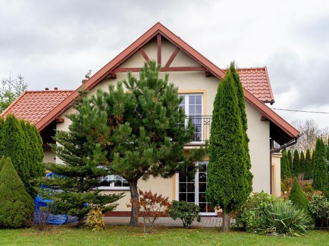 Dom na sprzedaż 6 pokoi Elbląg, 166,40 m2, działka 1460 m2