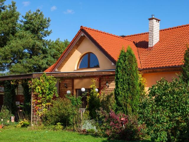 Dom na sprzedaż 6 pokoi elbląski, 269,60 m2, działka 5534 m2