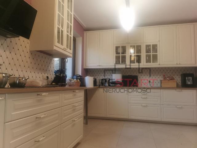 Dom na sprzedaż 6 pokoi grodziski, 278 m2, działka 1500 m2