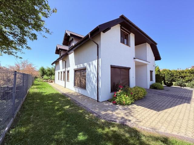 Dom na sprzedaż 6 pokoi Jaraczewo, 289 m2, działka 800 m2