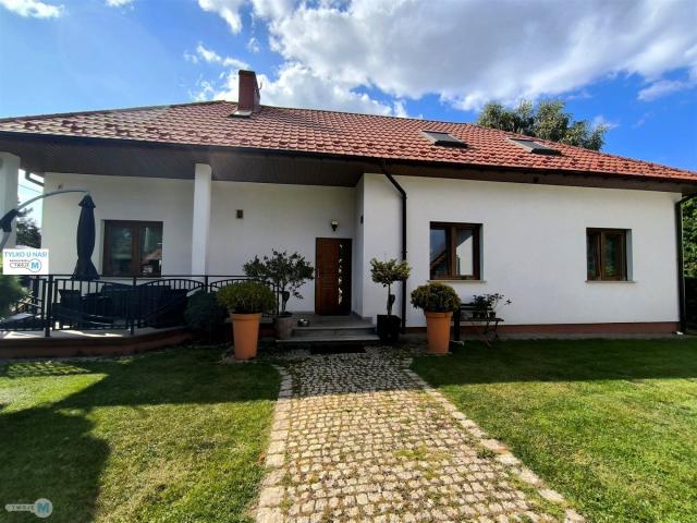 Dom na sprzedaż 6 pokoi kielecki, 300 m2, działka 1137 m2