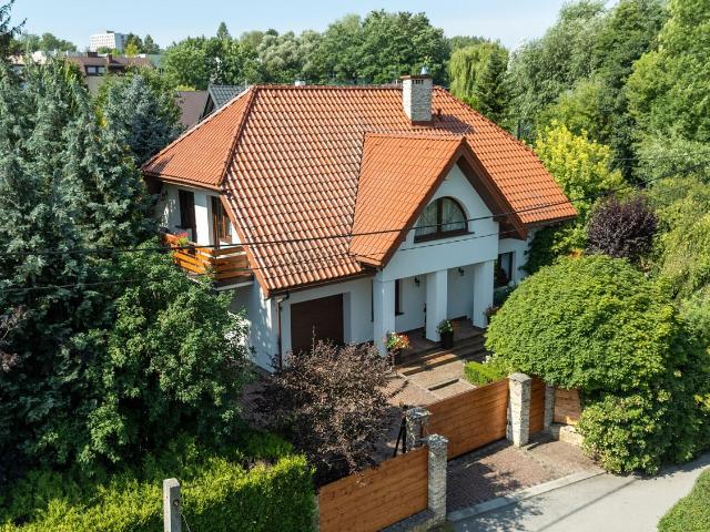 Dom na sprzedaż 6 pokoi Kraków Bieżanów Prokocim, 183 m2, działka 666 m2
