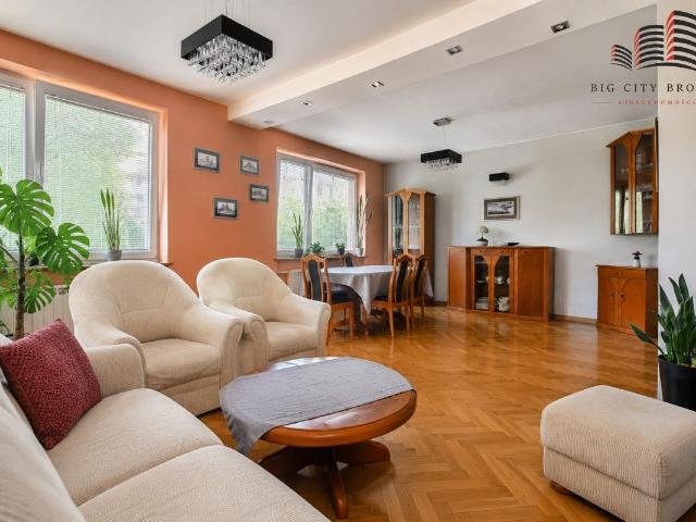 Dom na sprzedaż 6 pokoi Lublin Dziesiąta, 212 m2, działka 296 m2