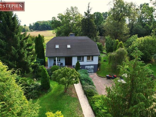 Dom na sprzedaż 6 pokoi lwówecki, 281,40 m2, działka 20000 m2