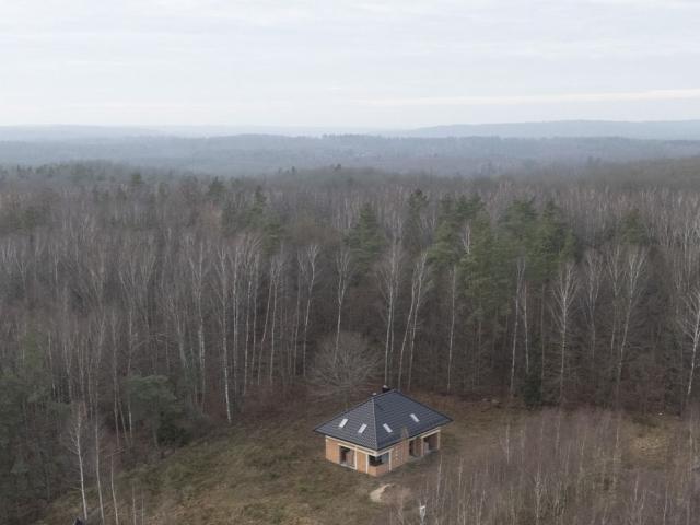 Dom na sprzedaż 6 pokoi lęborski, 140 m2, działka 2142 m2