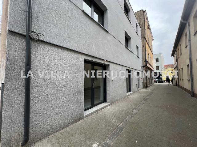 Dom na sprzedaż 6 pokoi Leszno, 150 m2, działka 400 m2