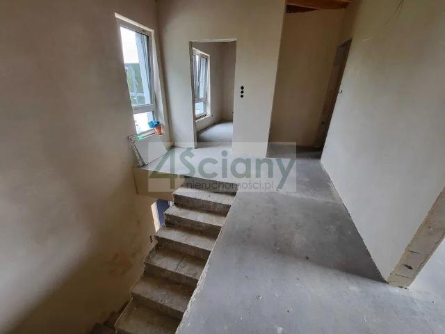 Dom na sprzedaż 6 pokoi Piaseczno, 142 m2, działka 511 m2