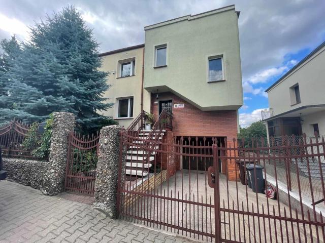 Dom na sprzedaż 6 pokoi Poznań Wilda, 350 m2, działka 331 m2