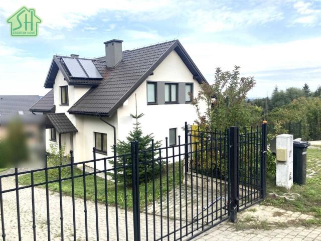 Dom na sprzedaż 6 pokoi Przemyśl, 220 m2