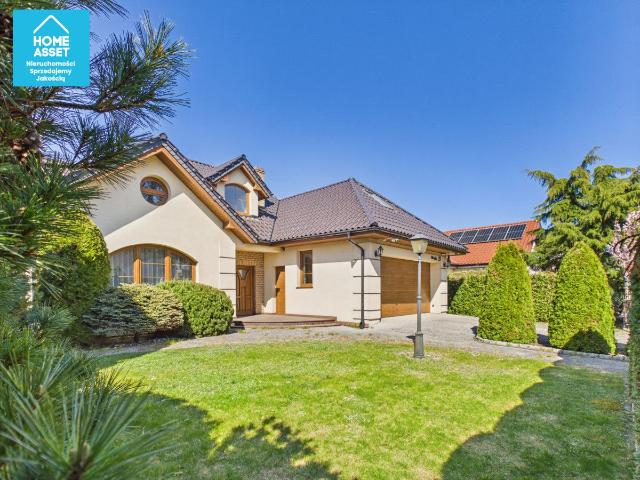 Dom na sprzedaż 6 pokoi Reda, 235,40 m2, działka 1037 m2
