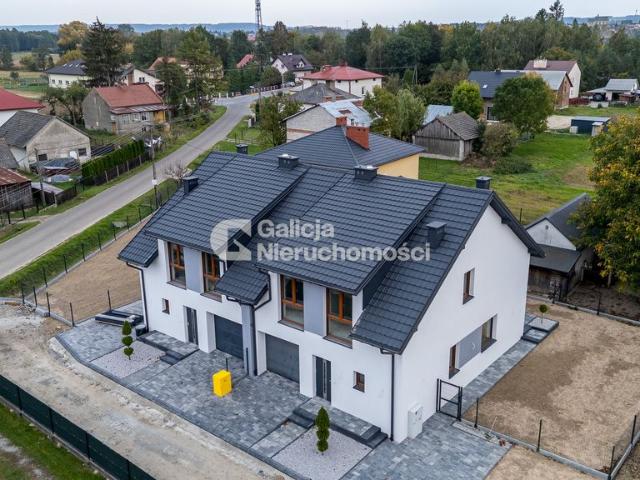 Dom na sprzedaż 6 pokoi Sędziszów Małopolski, 197,75 m2, działka 317 m2