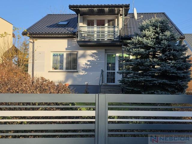 Dom na sprzedaż 6 pokoi siedlecki, 180 m2, działka 1774 m2