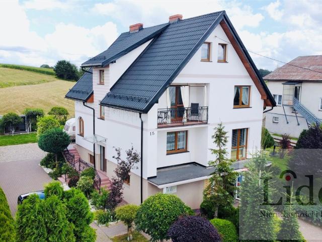 Dom na sprzedaż 6 pokoi wejherowski, 248 m2, działka 965 m2