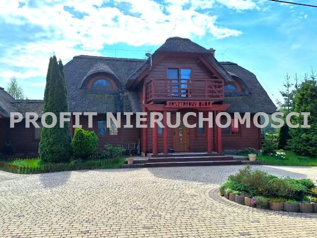 Dom na sprzedaż 6 pokoi wejherowski, 235 m2, działka 3040 m2