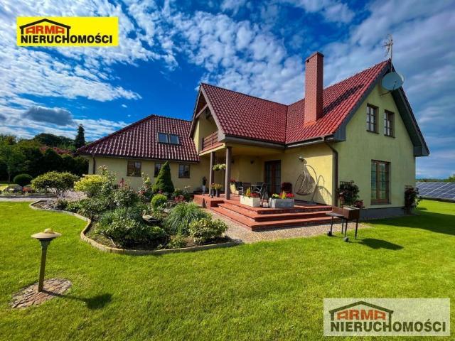 Dom na sprzedaż 6 pokoi zachodniopomorskie, 248,74 m2, działka 2255 m2
