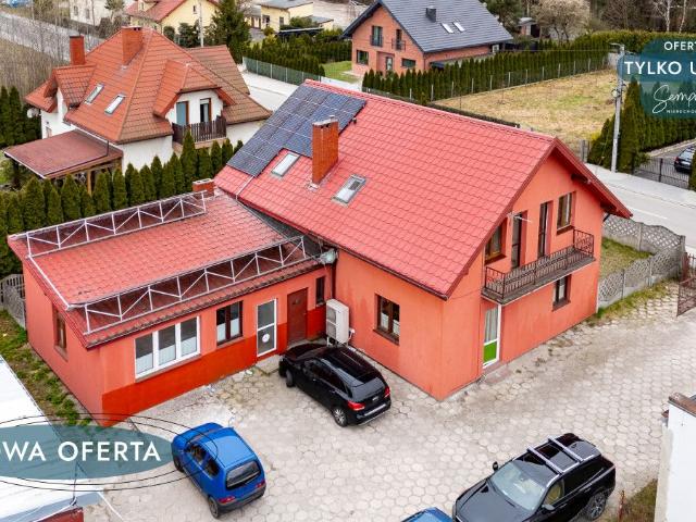 Dom na sprzedaż 6 pokoi Zduńska Wola, 215,52 m2, działka 1251 m2
