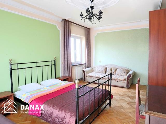 Dom na sprzedaż