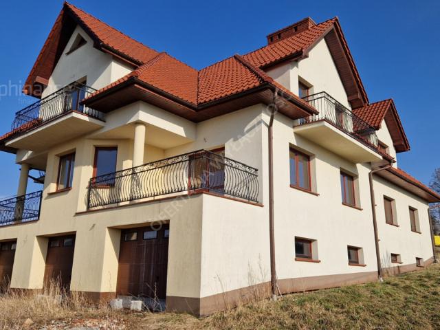 Dom na sprzedaż