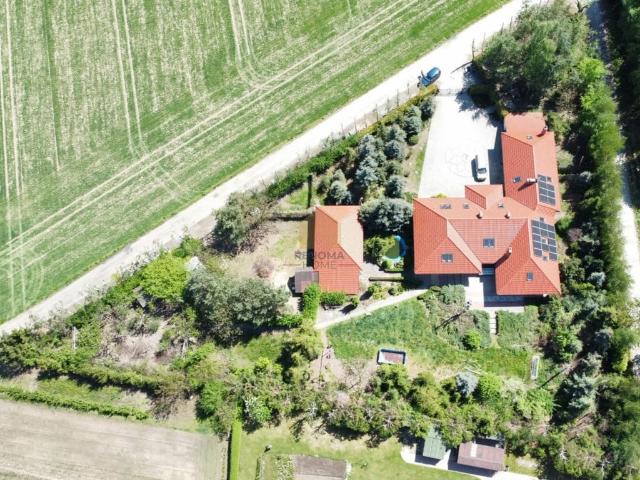 Dom na sprzedaż