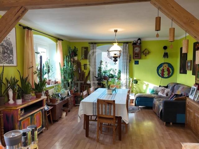 Dom na sprzedaż