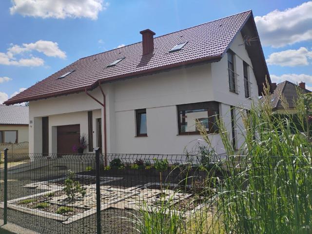 Dom na sprzedaż