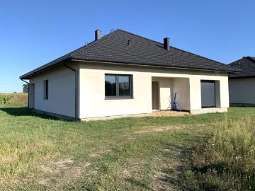 Dom na sprzedaż