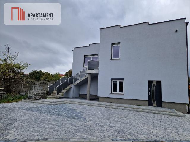 Dom na sprzedaż 7 pokoi żniński, 270 m2, działka 700 m2
