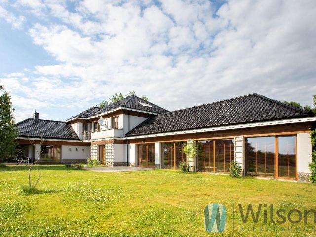Dom na sprzedaż 7 pokoi otwocki, 560 m2, działka 12000 m2