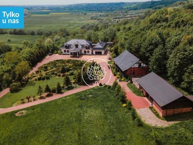 Dom na sprzedaż 7 pokoi bydgoski, 900 m2, działka 37700 m2