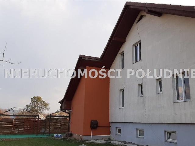 Dom na sprzedaż 7 pokoi cieszyński, 275,80 m2, działka 1185 m2
