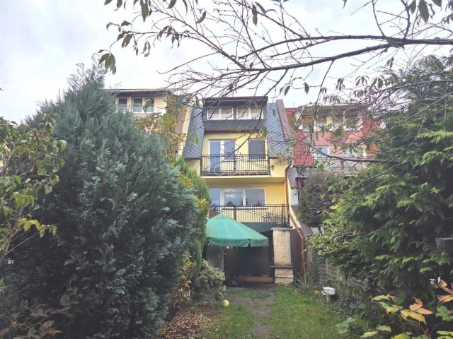 Dom na sprzedaż 7 pokoi Jelcz Laskowice, 240 m2, działka 230 m2