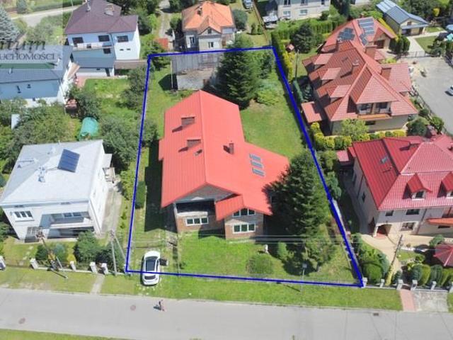 Dom na sprzedaż 7 pokoi Krosno, 306,20 m2, działka 1383 m2
